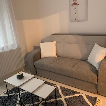 Zenit Apartman Buk Ngoại thất bức ảnh
